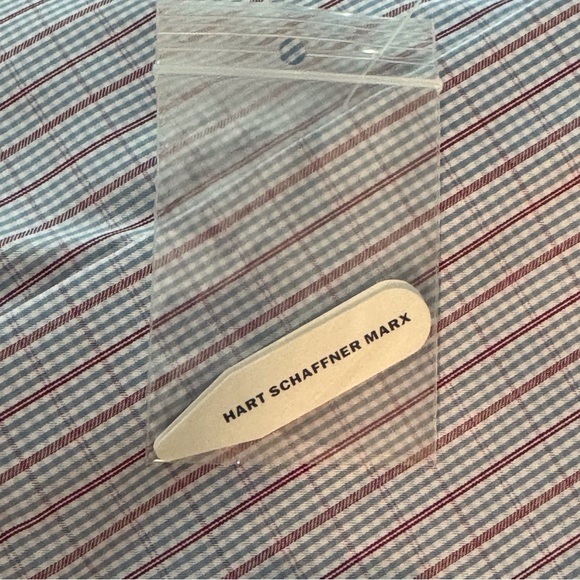 HART SCHAFFNER MARX SHORT SLEEVE DRESS SHIRT XL RED, BLUE AND WHITE - Picture 10 of 12